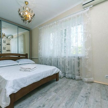 Cozy Apartment On Kpi Kijev Kültér fotó